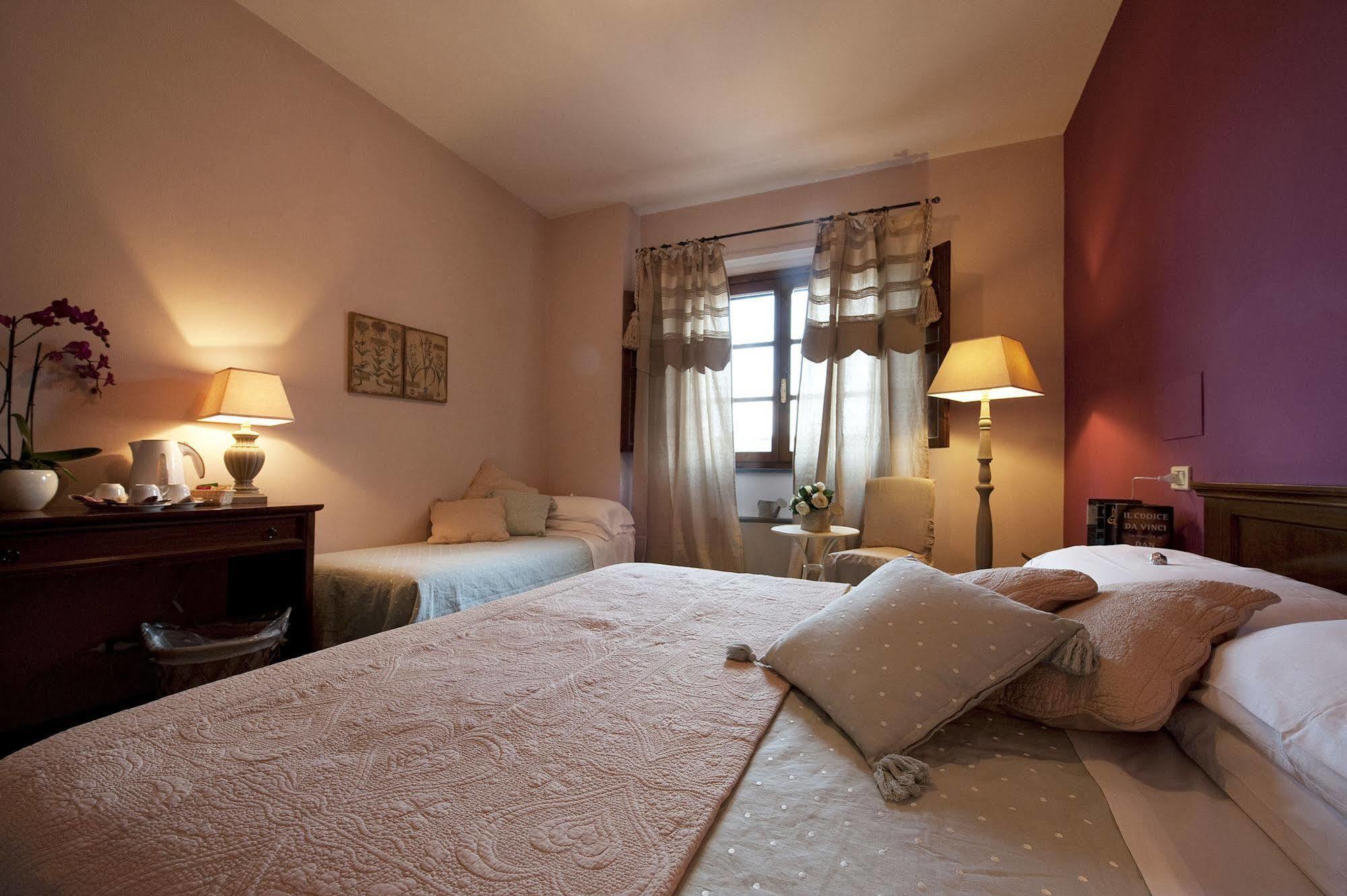 Hotel Molino D'Era Volterra Exteriör bild