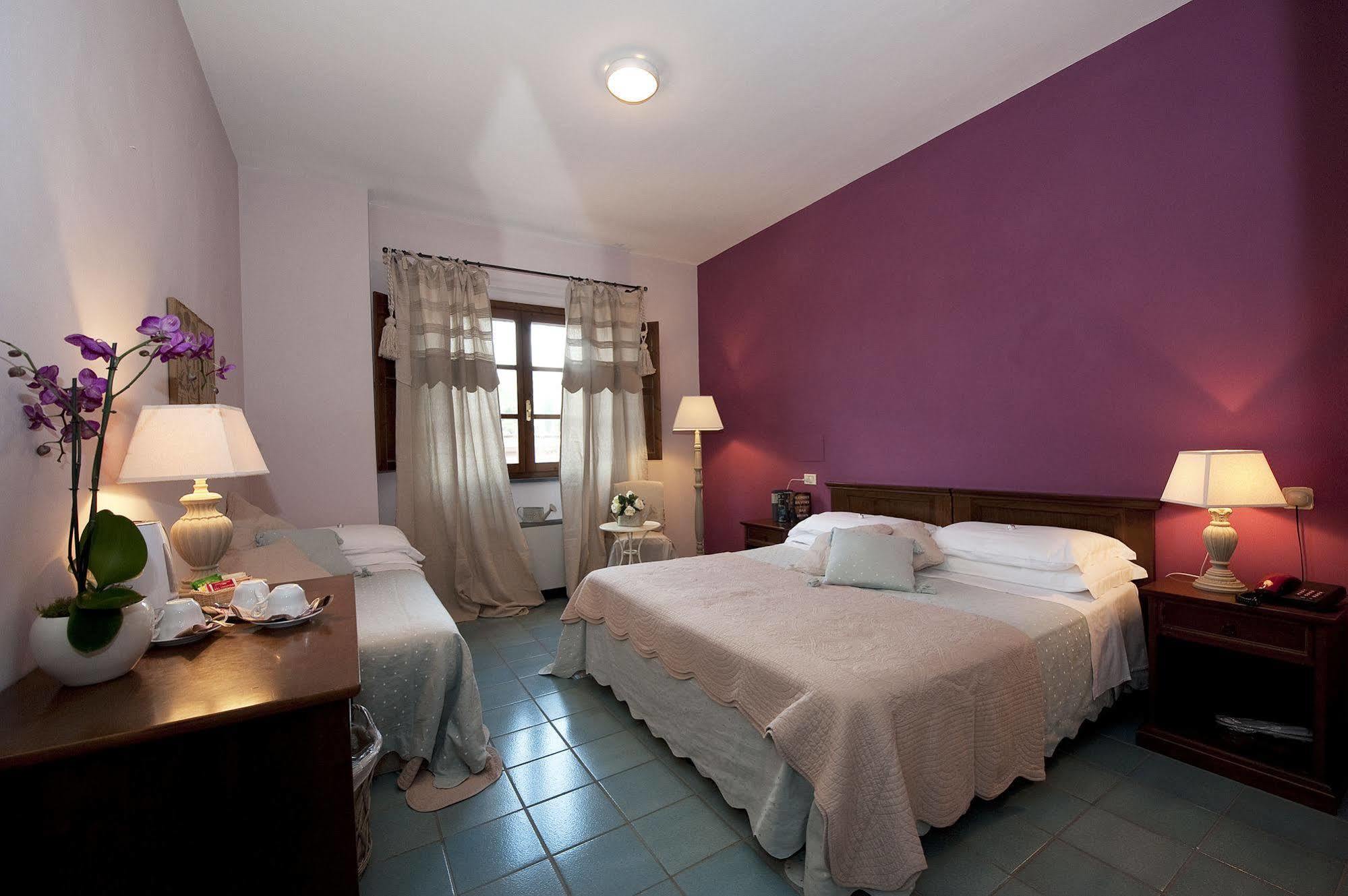 Hotel Molino D'Era Volterra Exteriör bild