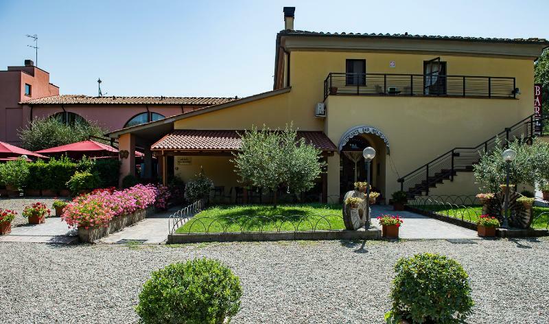Hotel Molino D'Era Volterra Exteriör bild